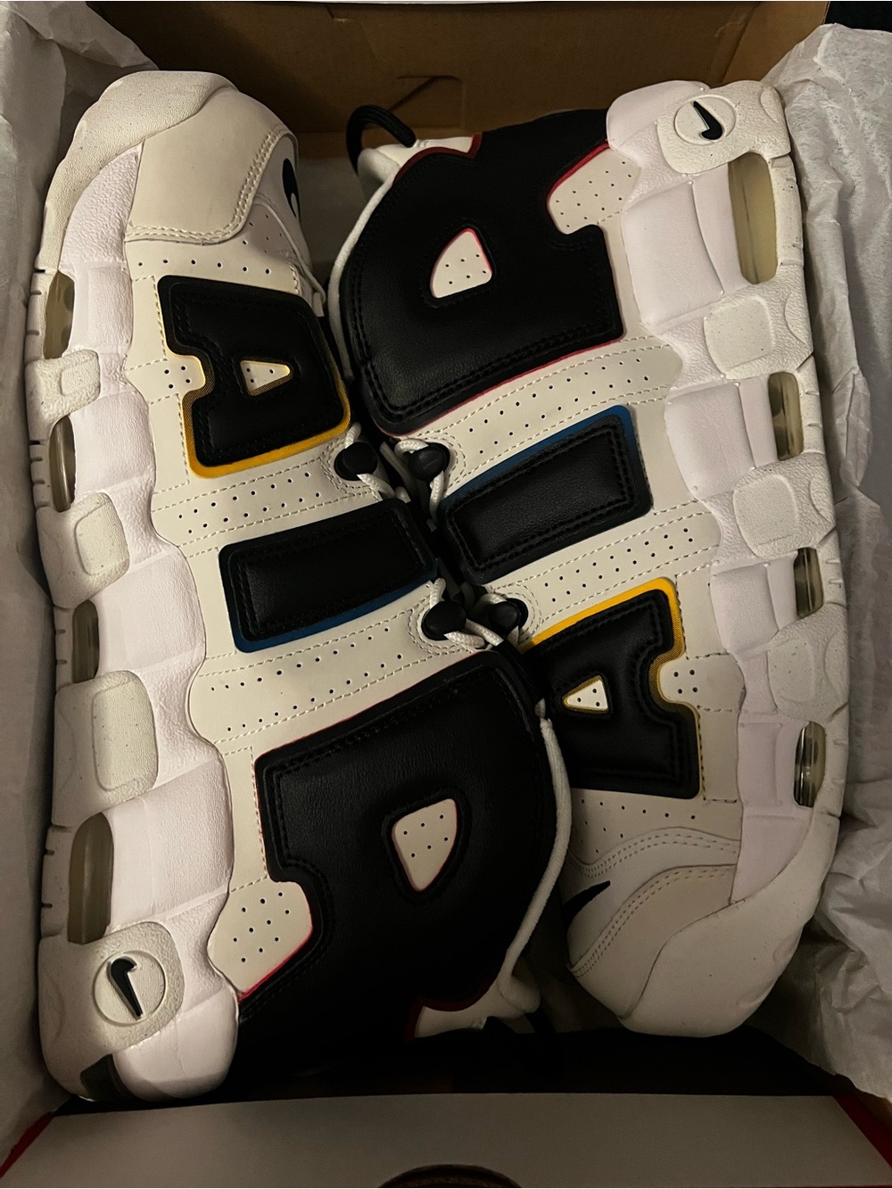 Nike Men’s Air More Uptempo (Trading Cards) with Multicolor Trim